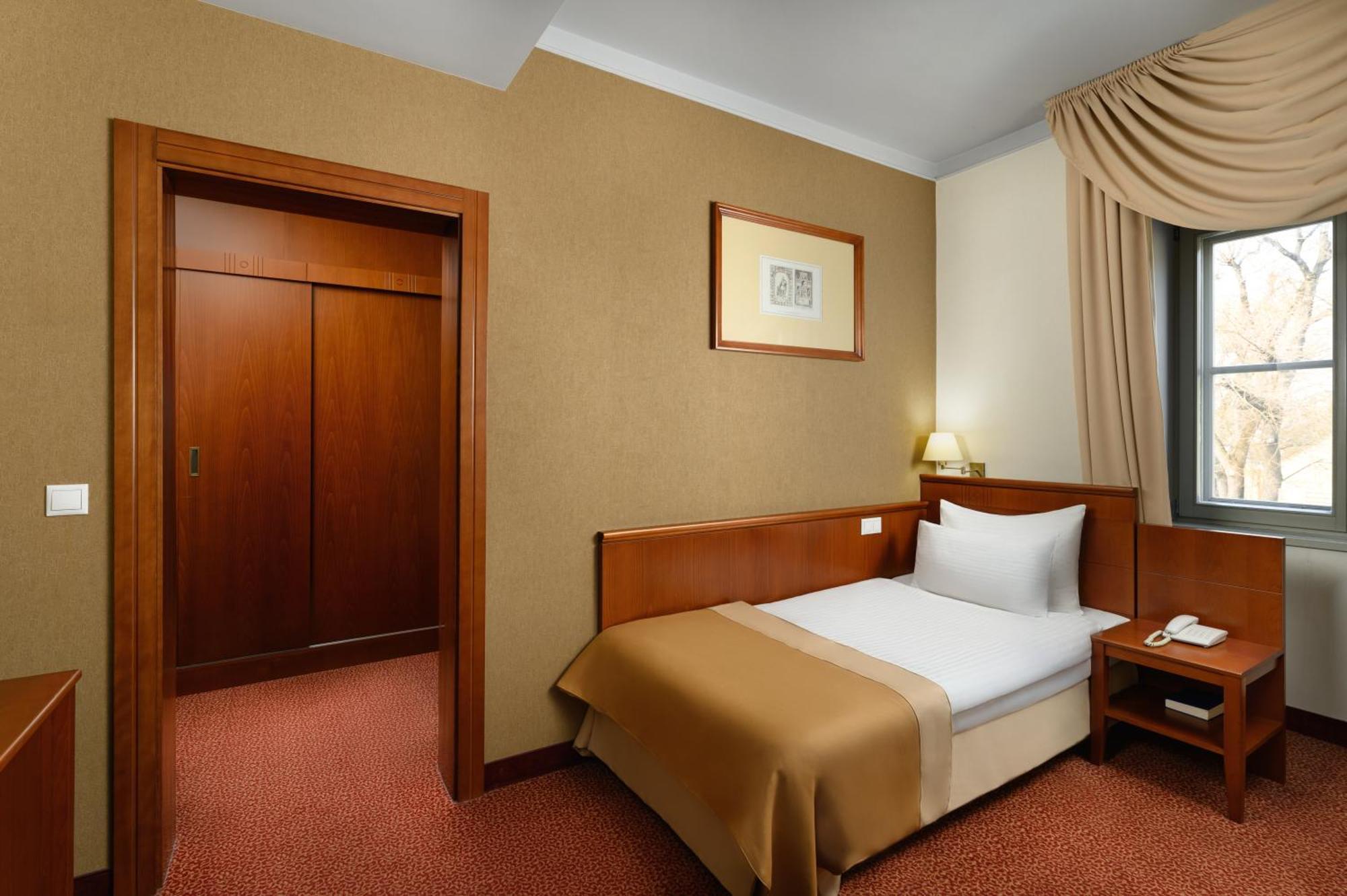 Mercure Szekesfehervar Magyar Kiraly Eksteriør billede