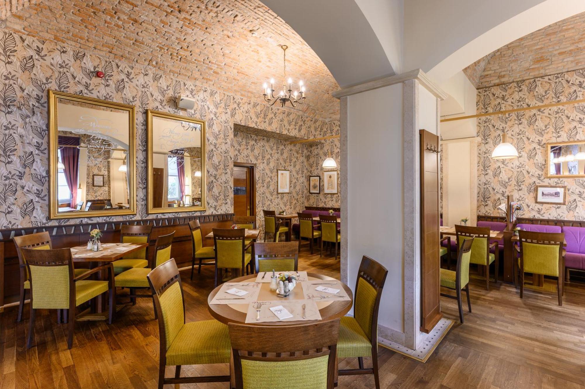 Mercure Szekesfehervar Magyar Kiraly Eksteriør billede