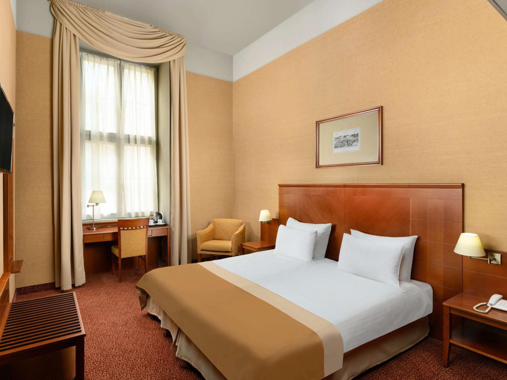 Mercure Szekesfehervar Magyar Kiraly Eksteriør billede